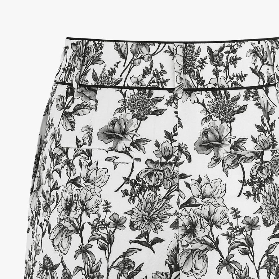 GARDEN SHORTS