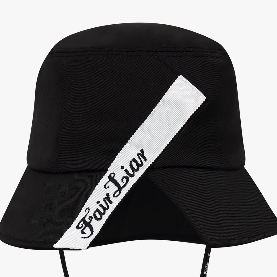 SLIT BUCKET HAT